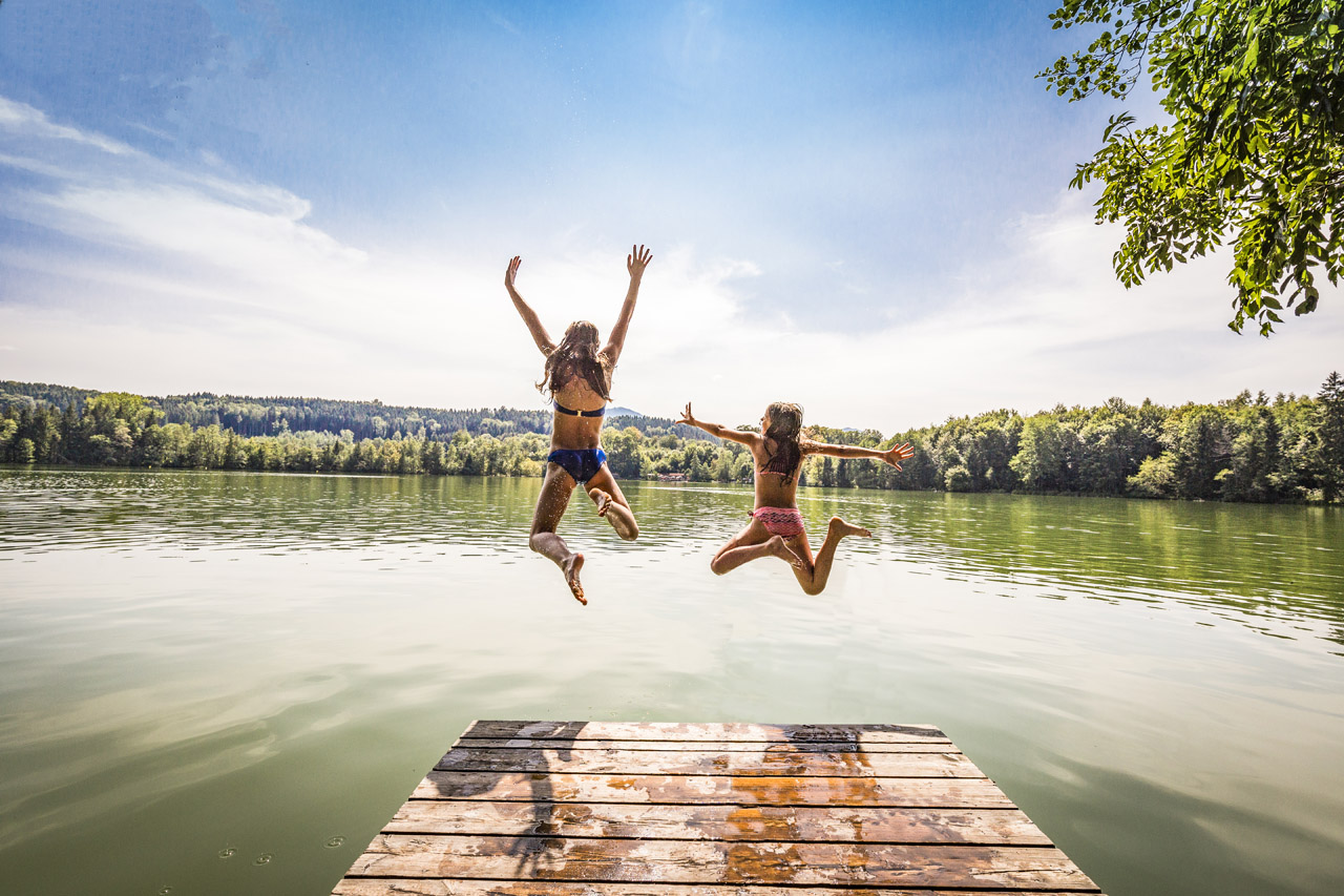 03_chiemsee-bauernhoefe_kinder-am-see