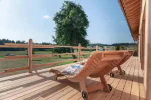 wolfeicherhof-terrasse-naturkino