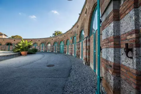 3_chiemsee_erlebnisbauernhof_lokschuppen_c_chiemsee_alpenland_tourismus